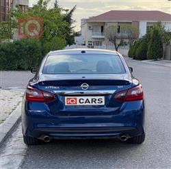 نيسان ألتيما